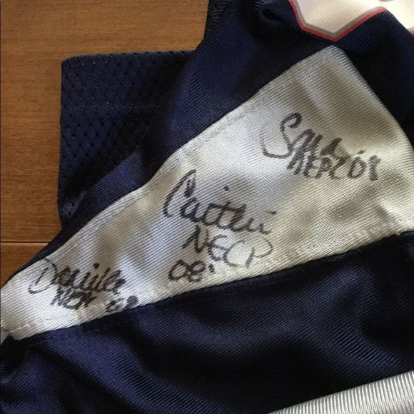 New England Patriots former #39 Maroney jersey - Picture 3 of 7